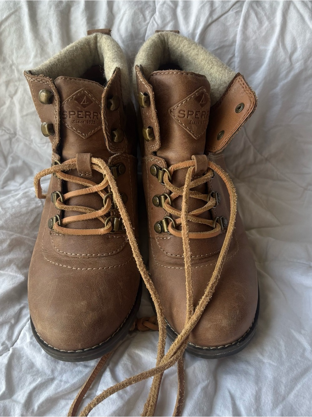 Sperry Tan Brown Leather Lace-Up Fleece-Lined Wedges
